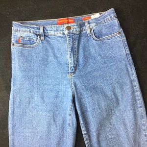 NYDJ Tummy Tuck Sz 12 straight leg Denim Jean